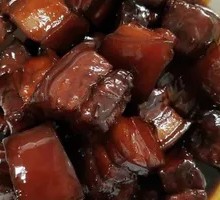 Hawthorn and Rock Sugar Braised Pork
