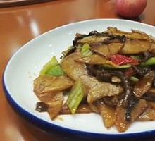 Stir-Fried Three Delicacies
