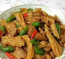 Fatty Pork with Tofu Skin