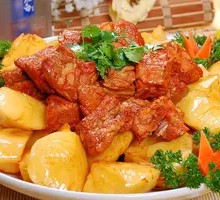 Stewed Pork Ribs with Potatoes