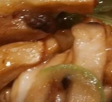 Almond Mushroom and Celery Stir-fry