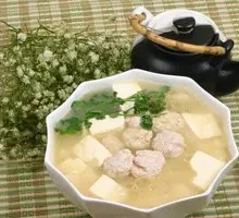 Braised Tofu with Meatballs