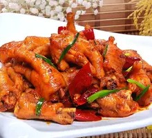 Pressure-Cooked Chicken Feet