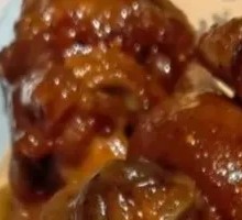 Scholar Roast Pig Trotter