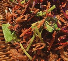 Spicy Shredded Pork with Paper-thin Slices