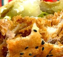 Spicy Chicken Leg Chinese Burger