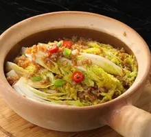 Braised Baby Bok Choy in Clay Pot with Garlic