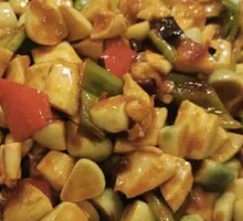Pickled Garlic Stir-fried Heart Intestines