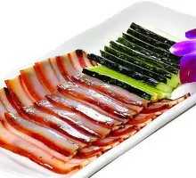 Stewed Baozi in Iron Pot