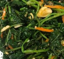 Stir-fried Sautéed Acanthopanax Leaf