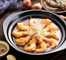 Stone Pot Garlic Shrimp