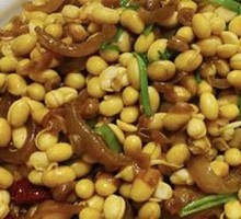 Braised Pork Skin with Soybeans