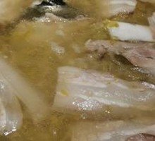 Sour Cabbage with Pork Belly