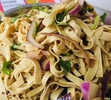 Mixed Dried Tofu Noodles