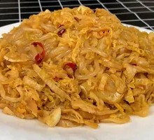 Sour Cabbage Noodles