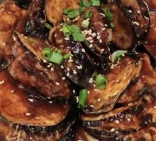 Sautéed Eggplant with Meat Filling and Sauce