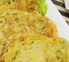 Shredded Potato and Egg Pancake