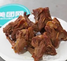 Sweet and Spicy Pork Neck Bones