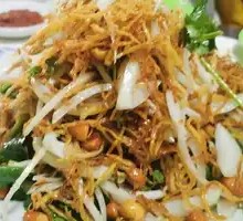 Stir-Fried Bean Sprouts with Three Threads