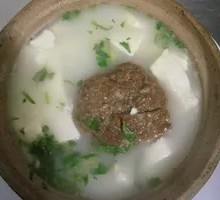 Lion's Head Tofu Pot