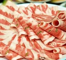 Goat Meat with Sand Onion