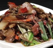Stir-Fried Preserved Pork