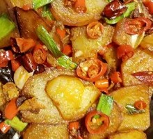 Spicy Potatoes in Dry Pot