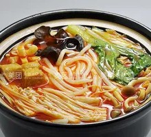 Crossing-the-bridge Rice Noodles