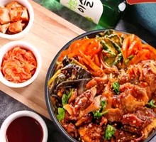 Honey-glazed BBQ Rice Bowl