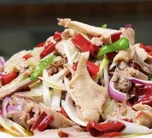 Xinjiang Hand-Torn Spicy麻 Chicken