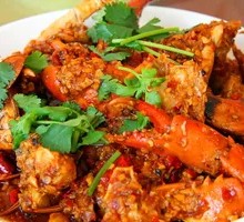 Golden Soup Garlic Crab