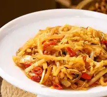 Sour Radish and Pickled Vegetable Noodles