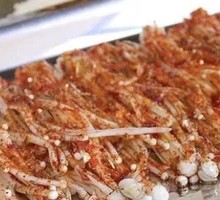 Sizzling Enoki Mushrooms
