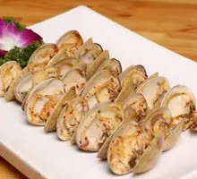 Charcoal-Grilled Clams