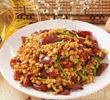 Pork Skin with Mung Bean Sprouts