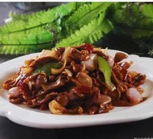 Scallion Stir-Fried Lamb