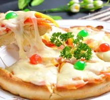 Sweet Fruit Pizza