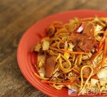 Fish-Flavored Shredded Pork with Knife-Cut Noodles