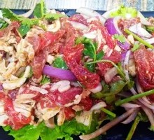 Qiqi Family Mixed Meat