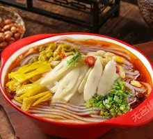 Spicy Sour Bamboo Shoot Noodles