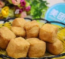 Braised Pork Ribs with Fried Tofu Puffs