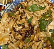 Spicy Pepper and Dried Tofu