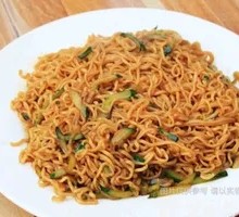 Stir-Fried Instant Noodles