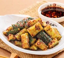 Spicy Cucumber Strips