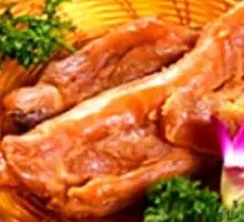 Vacuum-Packed Pig's Trotter