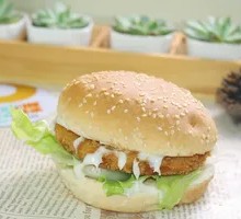 Orleans Grilled Chicken Leg Burger