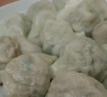 Fresh Pork Dumplings with Chinese Cabbage