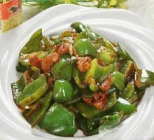 Stir-Fried Pork with Green Pepper