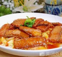 Fried Yellow Croaker with Chinese Cabbage