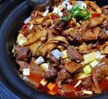 Delicious Beef Tendon and Brain Stew